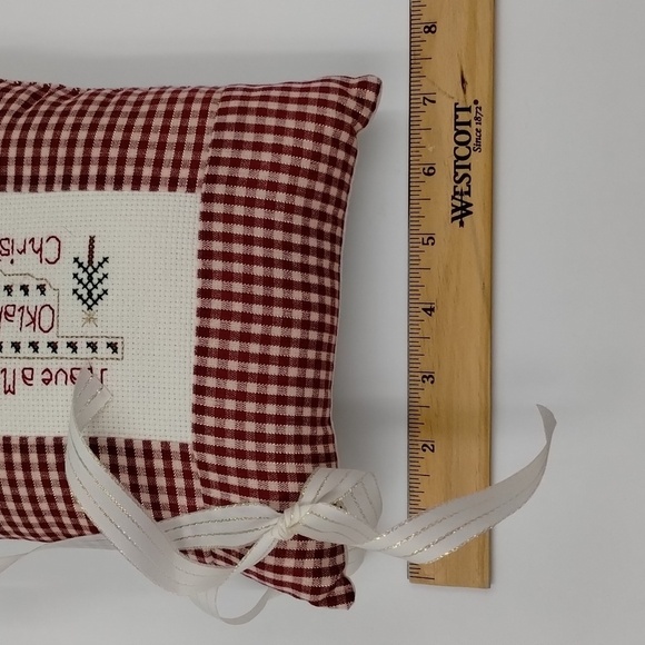 Christmas hanging pillow Oklahoma Christmas 8x7 - Picture 6 of 6